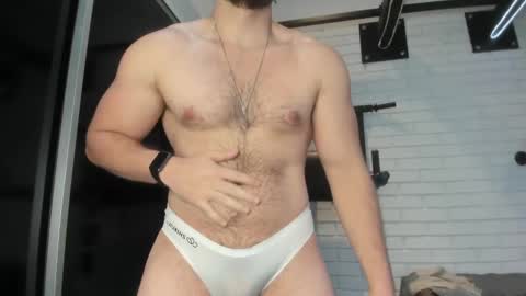 Snapshot of joshualyon chatting on February 14, 7:33 pm      Joshua The Lion  online show from February 14, 7:33 pm