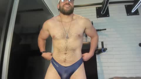 Snapshot of joshualyon chatting on February 24, 7:41 pm      Joshua The Lion  online show from February 24, 7:41 pm