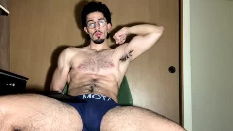 jotarojas1 online show from December 5, 6:09 am