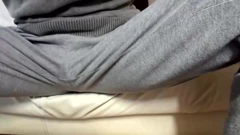 jovenduro84 online show from February 15, 7:51 am