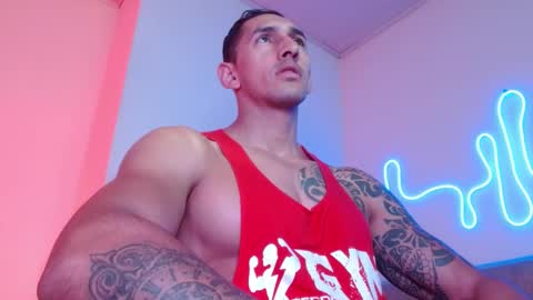 Snapshot of joy_lopezfit chatting on January 11, 1:11 pm  JOYLOPEZFIT online show from January 11, 1:11 pm