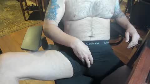 Snapshot of jsimon04 chatting on February 2, 2:56 pm jsimon04 online show from February 2, 2:56 pm