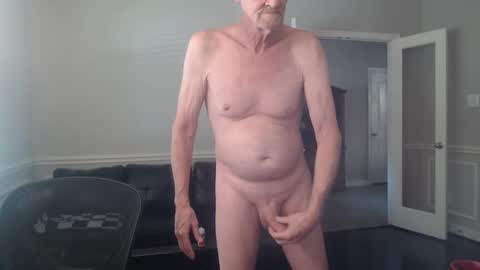 Snapshot of jtull52 chatting on December 23, 9:29 pm jtull52 online show from December 23, 9:29 pm