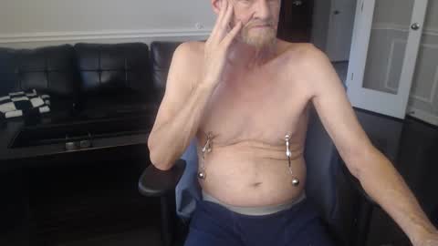 Snapshot of jtull52 chatting on February 10, 9:04 pm jtull52 online show from February 10, 9:04 pm