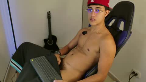 JuanDa online show from April 14, 8:14 am