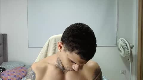 juan_gomez_1 online show from January 16, 11:24 am