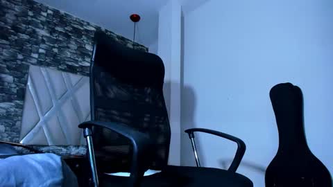 juan_jsmith online show from January 8, 6:57 pm