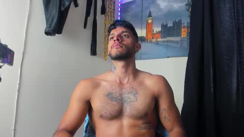 Juan Esteban online show from March 1, 12:12 pm