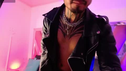 juancamilo66_ online show from June 3, 1:24 pm