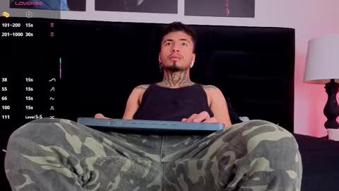 juancamilo66_ online show from February 18, 3:31 pm