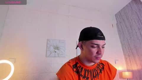 Juan David online show from November 18, 1:15 pm