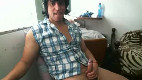 amor online show from February 5, 2:37 pm