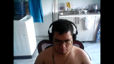 BruceWayne online show from March 15, 3:40 pm