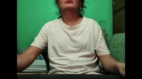 jujenioo online show from May 14, 3:37 am