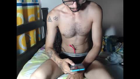 Snapshot of julfigo chatting on October 26, 11:01 am Julfigo online show from October 26, 11:01 am