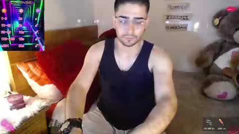 Snapshot of julian1225_ chatting on March 5, 4:24 pm Julian online show from March 5, 4:24 pm