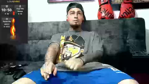 Julian independent model online show from September 23, 12:32 am