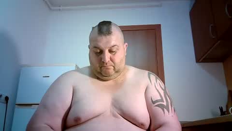 Juliano online show from June 5, 3:00 am