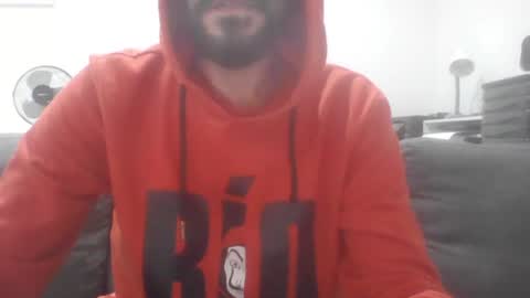 Snapshot of julien6100 chatting on October 24, 9:16 pm Juju online show from October 24, 9:16 pm