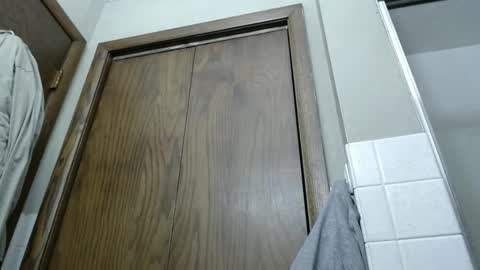 Snapshot of junk_yard_dog chatting on March 10, 1:00 pm Dave online show from March 10, 1:00 pm