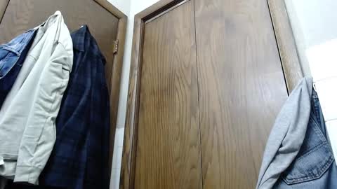 Snapshot of junk_yard_dog chatting on January 28, 1:27 pm Dave online show from January 28, 1:27 pm