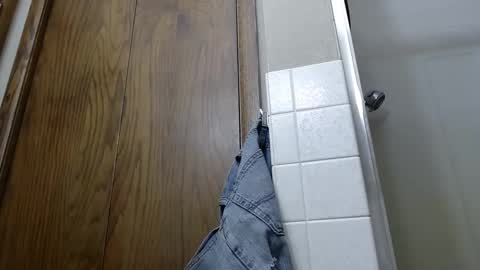 Snapshot of junk_yard_dog chatting on January 10, 12:58 pm Dave online show from January 10, 12:58 pm