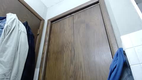 Snapshot of junk_yard_dog chatting on January 24, 2:08 pm Dave online show from January 24, 2:08 pm