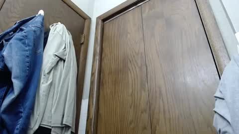 Snapshot of junk_yard_dog chatting on October 1, 1:15 pm Dave online show from October 1, 1:15 pm