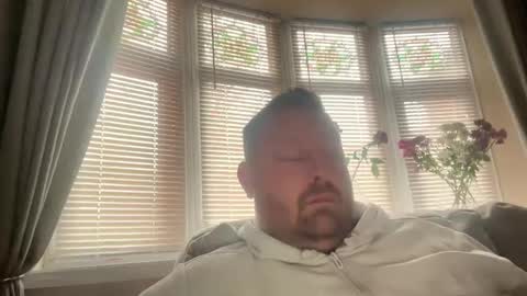 Junky online show from February 19, 1:39 pm