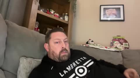 Junky online show from December 9, 5:02 pm