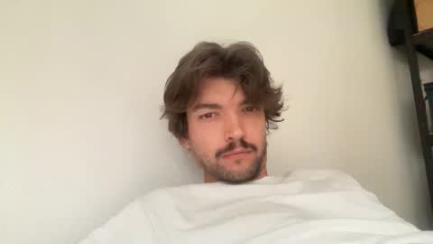 just_a_guy_with_a_big_cock online show from October 3, 9:36 am