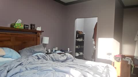 Tohiptwoquit online show from March 9, 11:03 pm