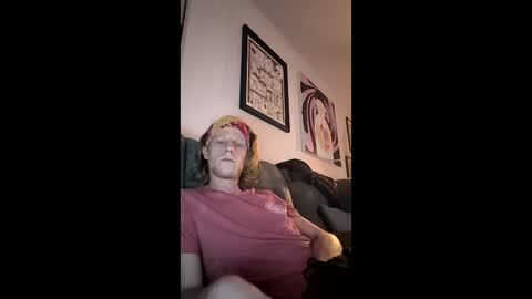 justhavingfun111 online show from December 4, 2:51 am