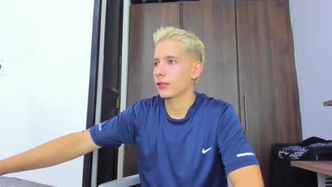 justin_biker online show from November 13, 1:54 am