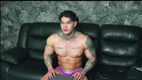 justin clark1 online show from May 28, 4:54 am