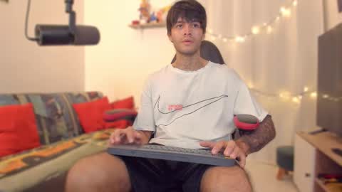 Diego online show from February 16, 1:42 pm