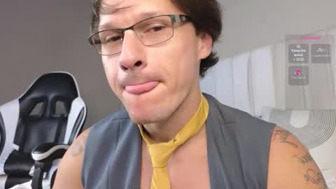 Justin  online show from February 27, 8:19 pm