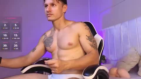 Snapshot of justin_valverde chatting on October 15, 2:52 am Justin  online show from October 15, 2:52 am
