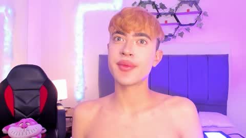 Justin online show from October 2, 12:09 pm