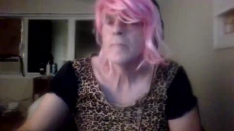 justinefox online show from September 28, 1:03 am