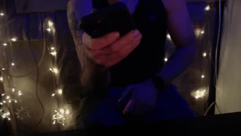 justinmoore1987 online show from February 25, 2:11 pm