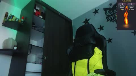 Justinsc online show from November 9, 9:41 pm