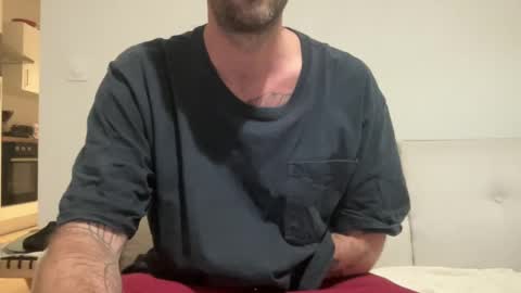 Snapshot of justmeandyou00 chatting on January 26, 4:20 pm justmeandyou00 online show from January 26, 4:20 pm