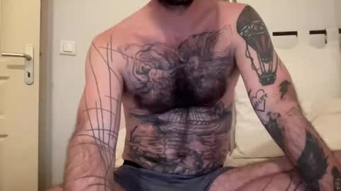 justmeandyou00 online show from January 17, 3:15 pm