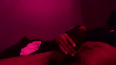 Snapshot of justsomenegus chatting on December 28, 3:05 pm Call me Just online show from December 28, 3:05 pm