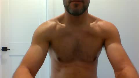 jwill80 online show from January 7, 2:38 pm