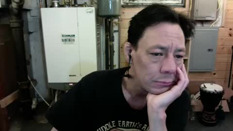 tinychinychubby online show from December 6, 8:05 am