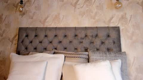 KAEL online show from March 12, 9:45 pm