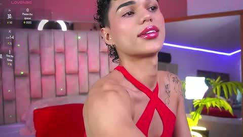 kai_onfire online show from May 31, 9:43 am
