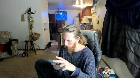 Snapshot of kaiku77 chatting on October 26, 5:20 am Kaiku77 online show from October 26, 5:20 am